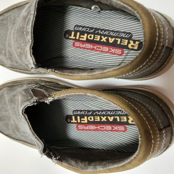 Skechers Mens Relaxed Fit Memory Foam Slip-On Shoes - Picture 13 of 14